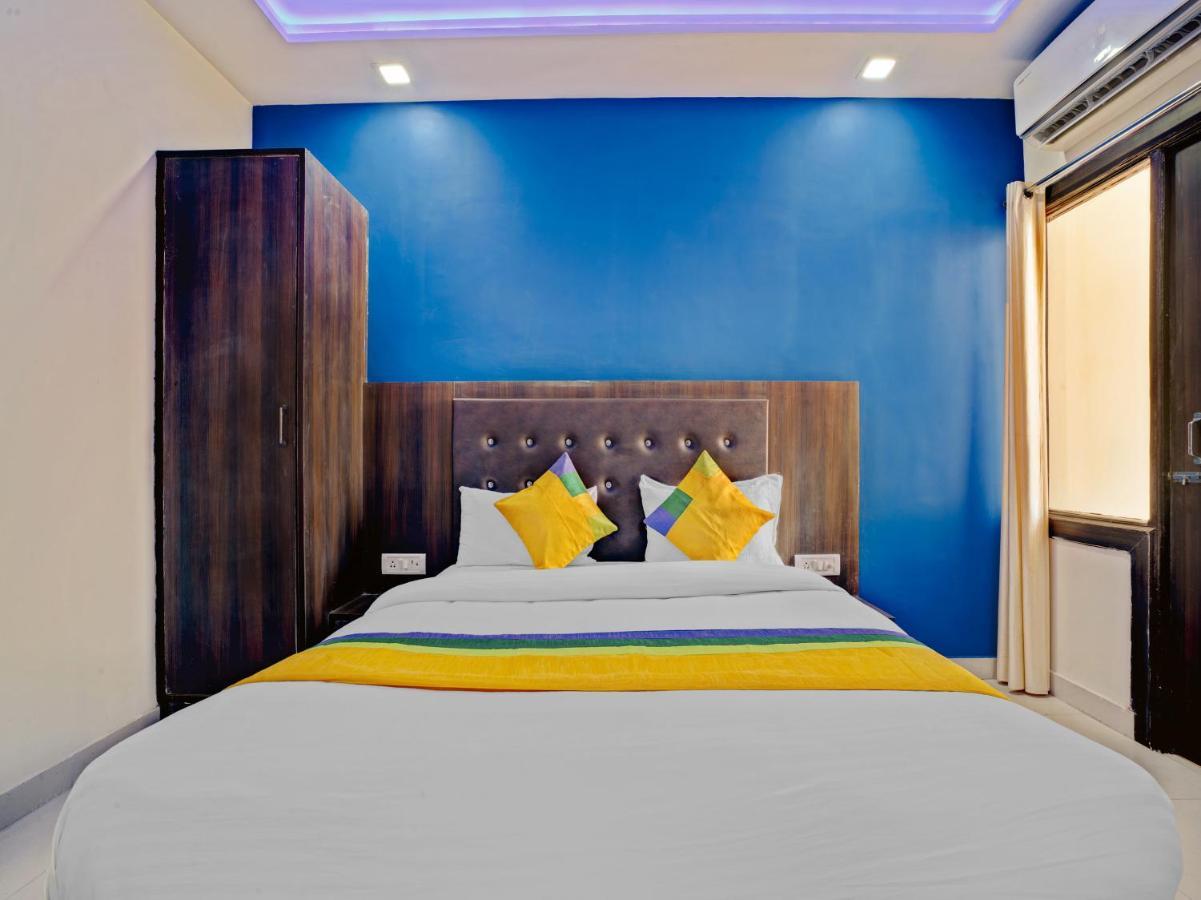 Hotel The Orient Tree, Agra Агра Экстерьер фото